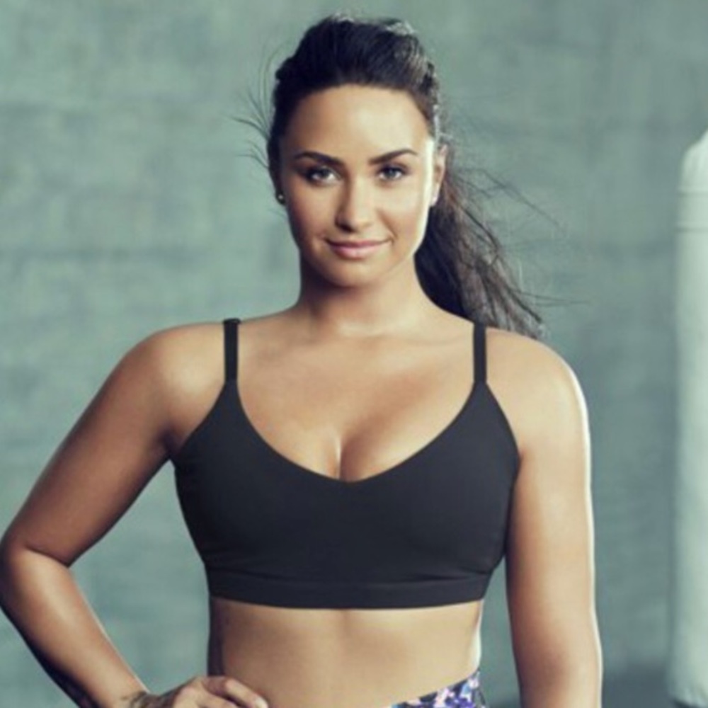 Demi Lovato Sports Bra - Black